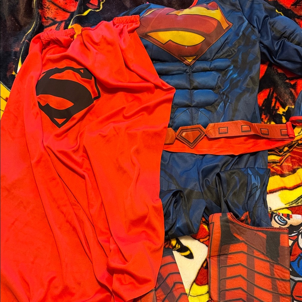 Superhero Kids Costume with Cape - Red and Blue